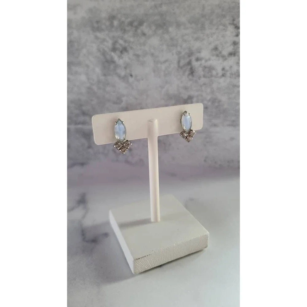 Vintage Rhinestone Screwback Earrings